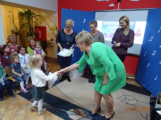 Grafika #1: Przedszkolny Przegląd Kolęd i Pastorałek cz. IV
