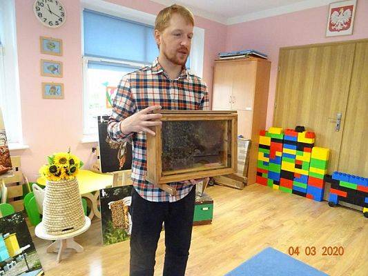 Grafika #6: Warsztaty pszczelarskie cz. III