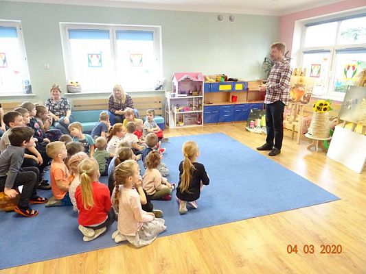 Grafika #1: Warsztaty pszczelarskie cz. I