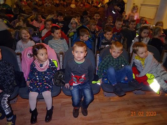 Grafika #2: Wyjazd do Teatru Lalek TĘCZA do Słupska