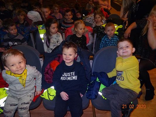 Grafika #3: Wyjazd do Teatru Lalek TĘCZA do Słupska