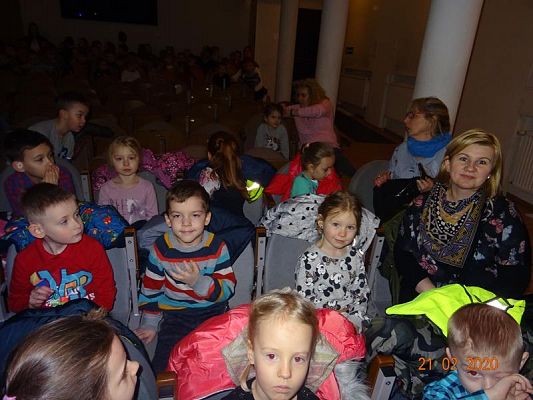 Grafika #4: Wyjazd do Teatru Lalek TĘCZA do Słupska