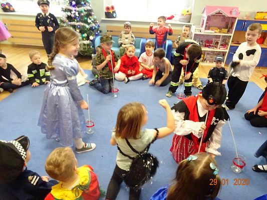 Grafika #2: Bal Karnawałowy cz. V