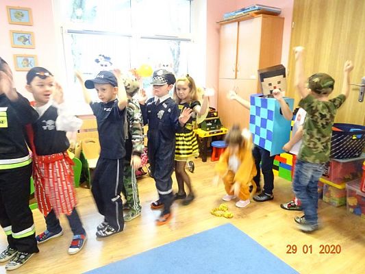 Grafika #2: Bal Karnawałowy cz. II