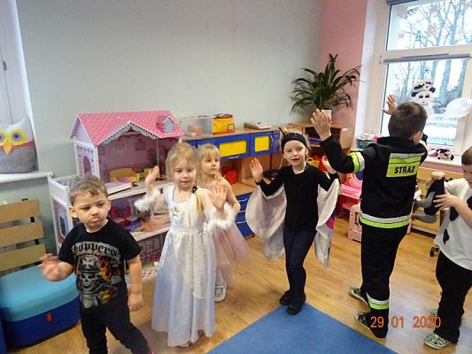 Grafika #3: Bal Karnawałowy cz. II