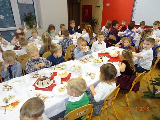 Grafika #0: Wigilia w przedszkolu cz. V