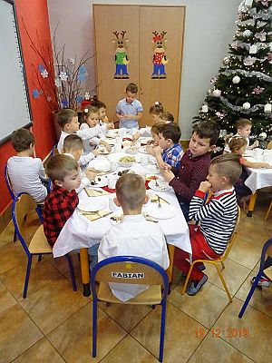 Grafika #0: Wigilia w przedszkolu cz. III