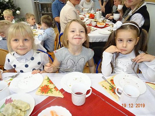 Grafika #3: Wigilia w przedszkolu cz. III