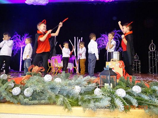 Grafika #0: Świąteczny MISZ-MASZ cz. IX