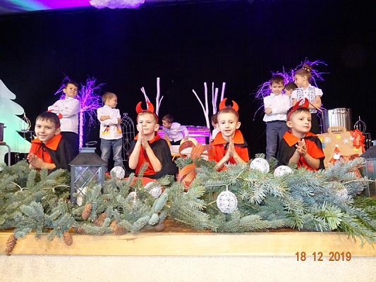 Grafika #3: Świąteczny MISZ-MASZ cz. IX