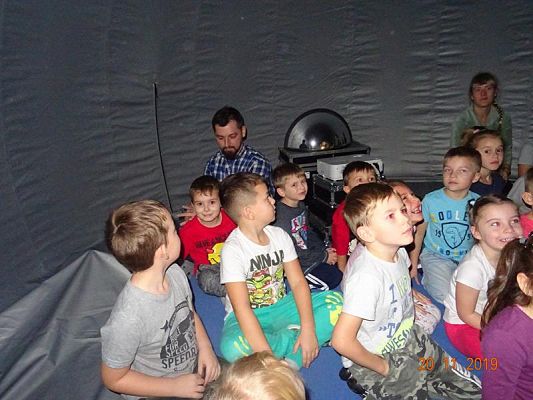 Grafika #0: Mobilne Planetarium Układ Słoneczny cz. III