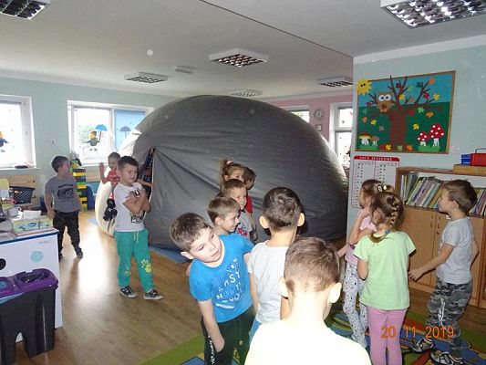 Grafika #6: Mobilne Planetarium Układ Słoneczny cz. III