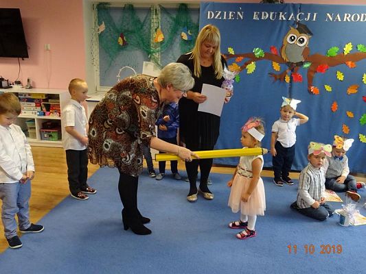 Grafika #6: Dzień Edukacji Narodowej i Pasowanie na Przedszkolaka cz. VII