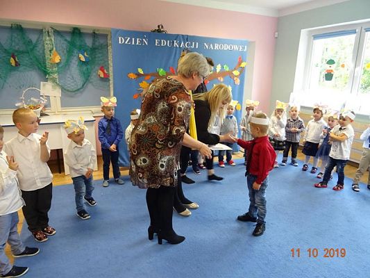 Grafika #6: Dzień Edukacji Narodowej i Pasowanie na Przedszkolaka cz. VI