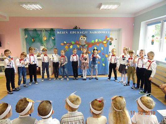 Grafika #6: Dzień Edukacji Narodowej i Pasowanie na Przedszkolaka cz. I