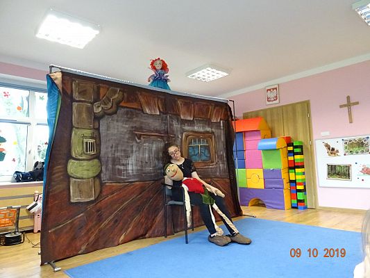 Grafika #4: Teatrzyk Pinokio