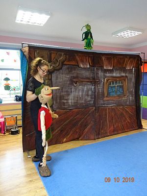 Grafika #5: Teatrzyk Pinokio