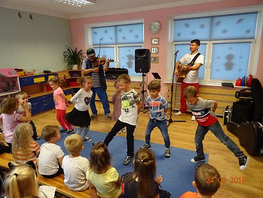 Grafika #1: Koncert W drodze do Dublina cz.V