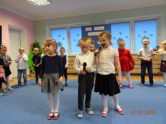 Grafika #8: Dzień Edukacji Narodowej