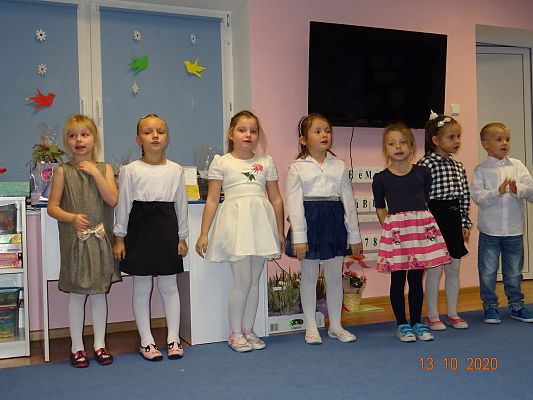 Grafika #9: Dzień Edukacji Narodowej