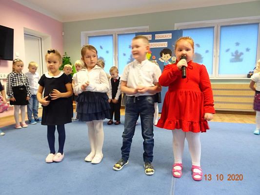 Grafika #14: Dzień Edukacji Narodowej