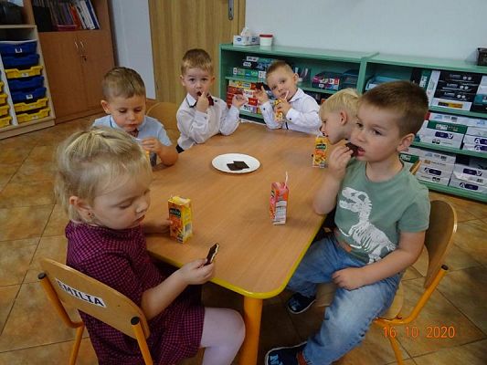 Grafika #37: Pasowanie na Przedszkolaka