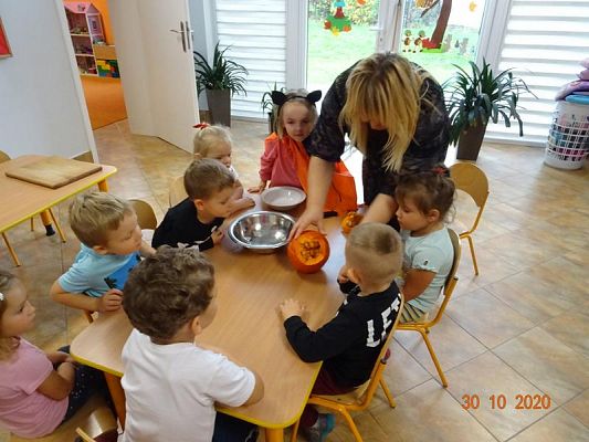 Grafika #2: Dzień dyni gr. I