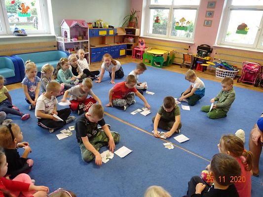 Grafika #15: Dzień Pluszowego Misia gr. I Motylki