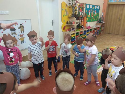 Grafika #2: Dzień Pluszowego Misia gr. I Motylki