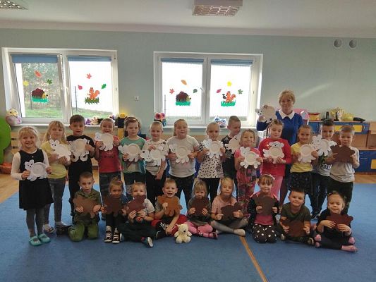 Grafika #48: Dzień Pluszowego Misia gr. I Motylki