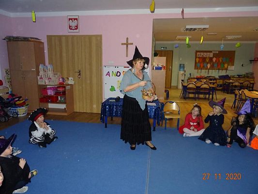 Grafika #9: Andrzejki gr. II Rybki