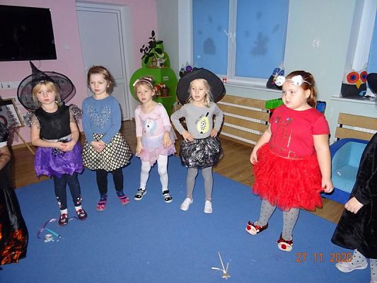 Grafika #11: Andrzejki gr. II Rybki