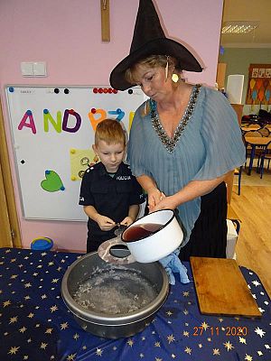 Grafika #35: Andrzejki gr. II Rybki