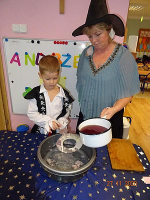 Grafika #37: Andrzejki gr. II Rybki