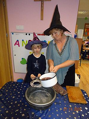 Grafika #55: Andrzejki gr. II Rybki