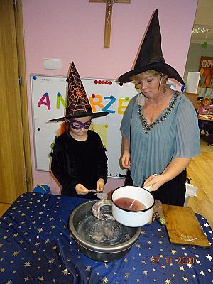 Grafika #59: Andrzejki gr. II Rybki