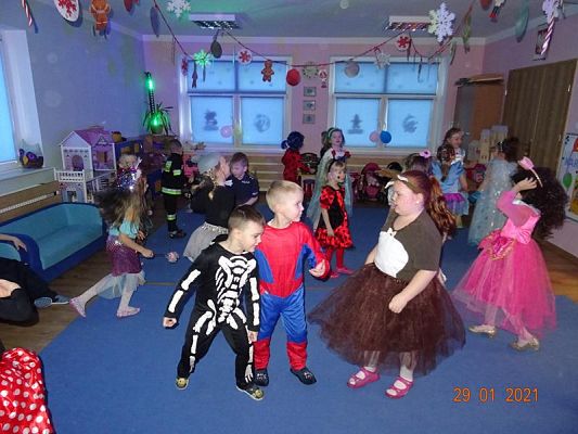 Grafika #48: Bal karnawałowy cz. I