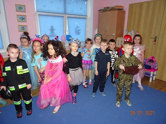 Grafika #44: Bal karnawałowy cz. I