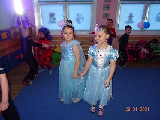 Grafika #31: Bal karnawałowy cz. I