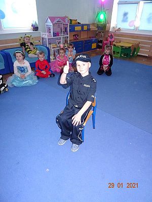 Grafika #24: Bal karnawałowy cz. I