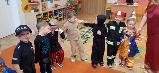 Grafika #11: Bal karnawałowy cz. II