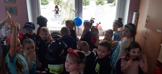 Grafika #54: Bal karnawałowy cz. II