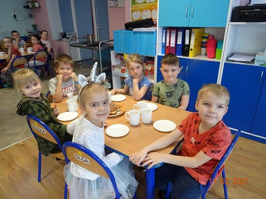 Grafika #6: Tłusty czwartek w przedszkolu