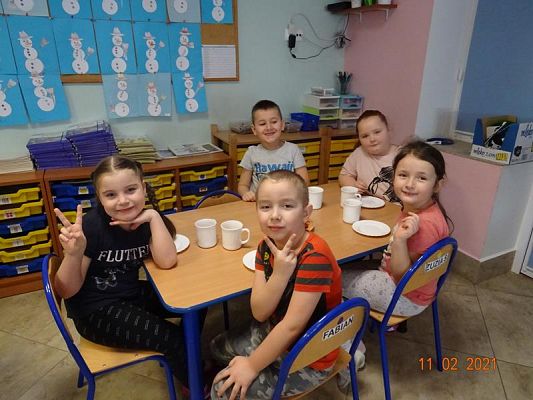 Grafika #9: Tłusty czwartek w przedszkolu