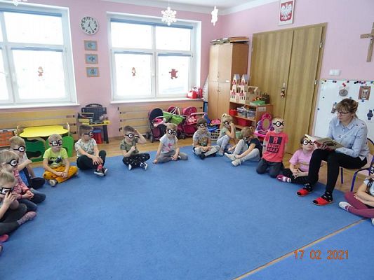 Grafika #2: A niech to gęś kopnie-warsztaty czytelnicze