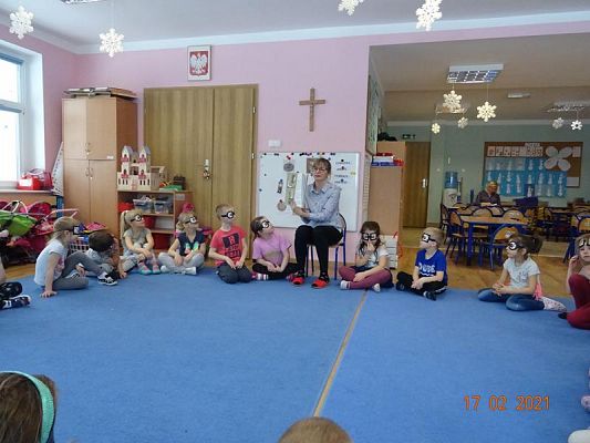 Grafika #6: A niech to gęś kopnie-warsztaty czytelnicze