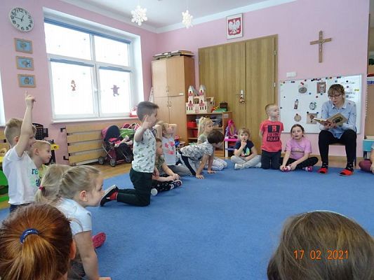 Grafika #8: A niech to gęś kopnie-warsztaty czytelnicze