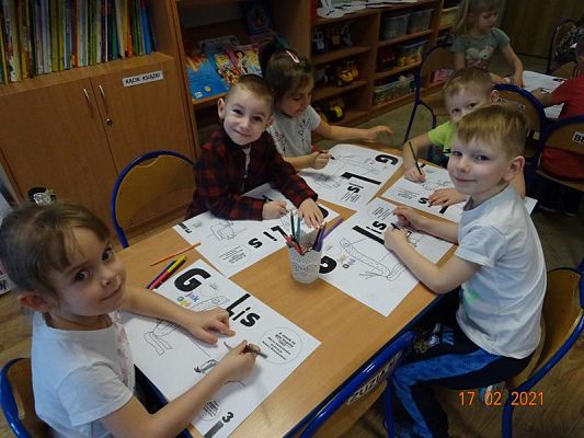 Grafika #12: A niech to gęś kopnie-warsztaty czytelnicze