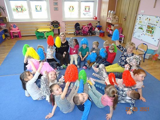 Grafika #4: Dzień kolorowej skarpetki-Światowy Dzień Osób z Zespołem Downa