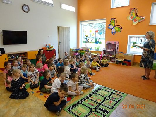 Grafika #2: Wręczenie nagród w konkursie plastycznym Ozdoba wielkanocna